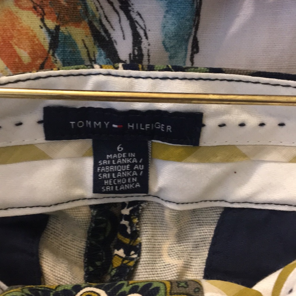 Capris - Picture 2 of 4